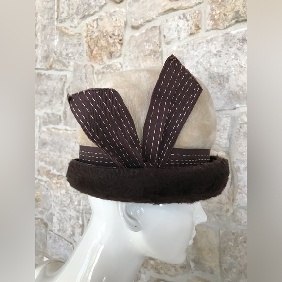 Incredible Vintage 1950s 1960s Schiaparelli Paris Rare Felt Hat - Picture 14 of 16